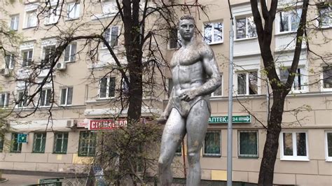 Where find parlors nude massage  in Brateyevo  (RU) 